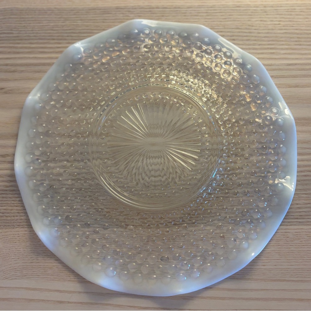 Glass βBubbleβ Plate - Picture 2 of 3